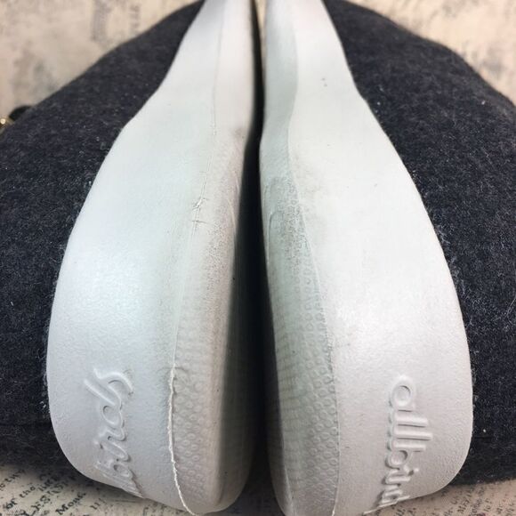 Allbirds Men's Wool Runners - Picture 9 of 13